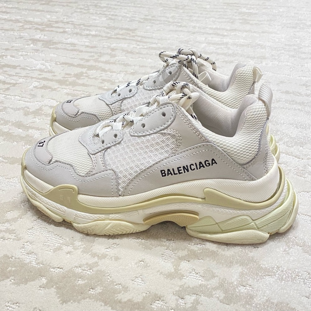 Balenciaga Women's Cream Sneakers